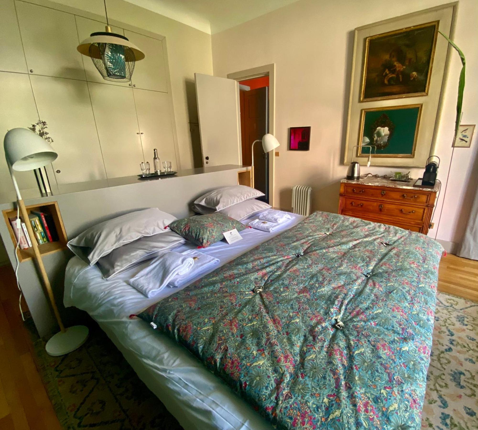 Du Square, Luxury 2* Parijs